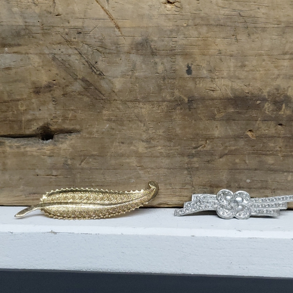 Vintage Gold And Silver Brooch Bundle